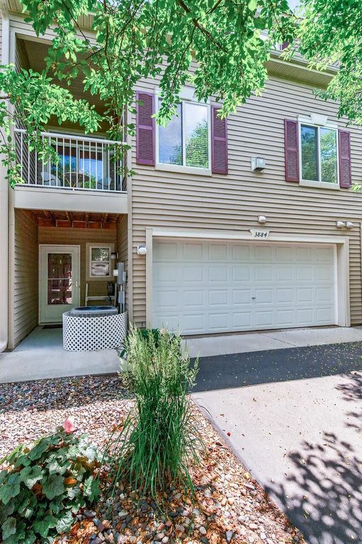 3884 Abercrombie Lane 1203, Stillwater, MN 55082