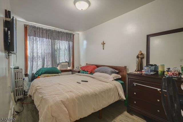 266 Columbia Ave, Jersey City, NJ 07307
