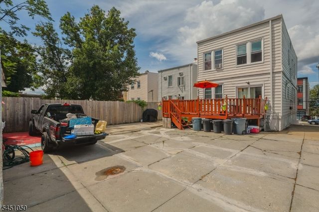 266 Columbia Ave, Jersey City, NJ 07307
