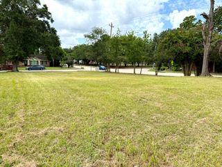 9746 Cedardale Drive, Houston, TX 77055
