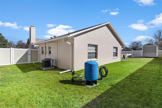 450 NE 55TH STREET, Ocala, FL 34479