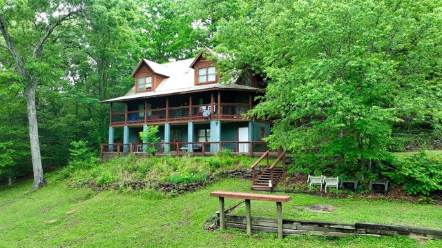 200 Peachtree Lane, Tellico Plains, TN 37385