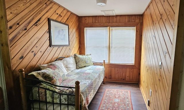 200 Peachtree Lane, Tellico Plains, TN 37385