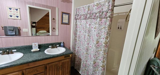200 Peachtree Lane, Tellico Plains, TN 37385