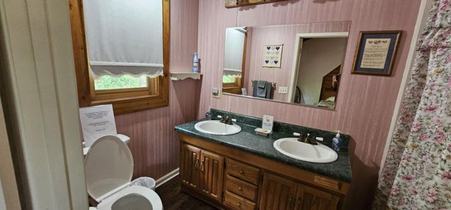 200 Peachtree Lane, Tellico Plains, TN 37385