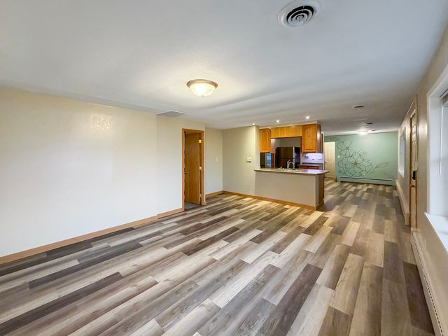 108 E South Street, Freeport, IL 61032