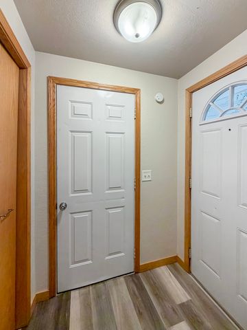 108 E South Street, Freeport, IL 61032