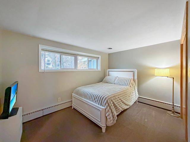 108 E South Street, Freeport, IL 61032