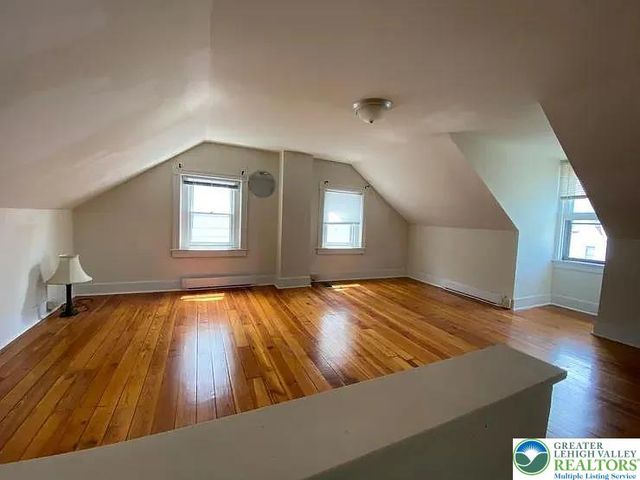 528 Selfridge Street, Bethlehem City, PA 18015