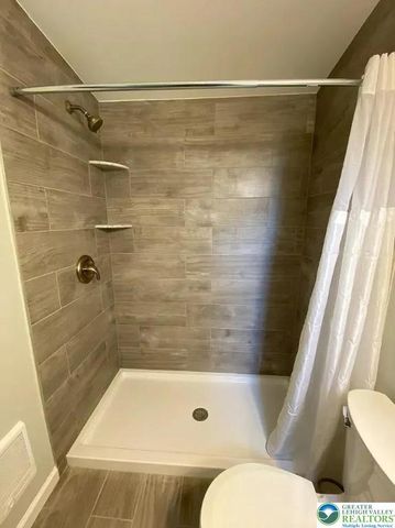 528 Selfridge Street, Bethlehem City, PA 18015