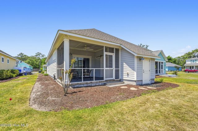 127 Bonnie B Lane, Shallotte, NC 28470
