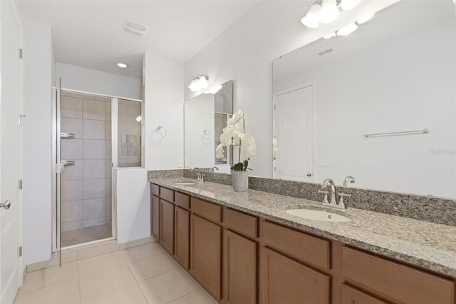 10016 EAGLE CREEK CENTER BOULEVARD, Orlando, FL 32832