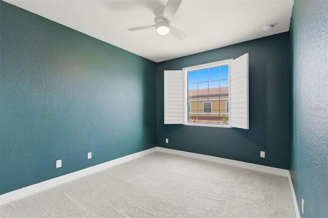10016 EAGLE CREEK CENTER BOULEVARD, Orlando, FL 32832