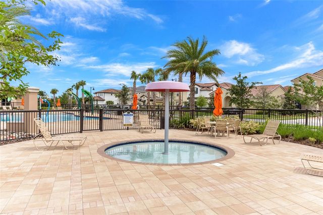 10016 EAGLE CREEK CENTER BOULEVARD, Orlando, FL 32832