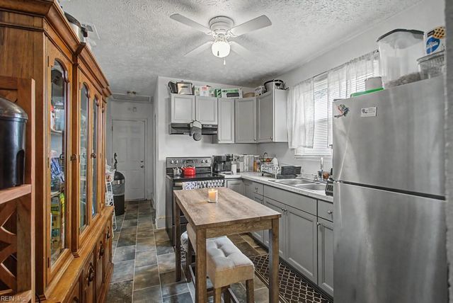 822 31st ST, Newport News, VA 23607