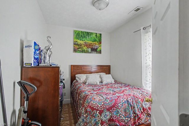 822 31st ST, Newport News, VA 23607