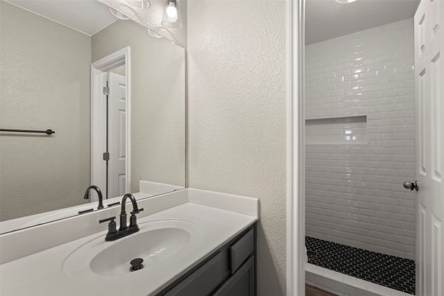 1644 Ridgemar Drive, Grand Prairie, TX 75051