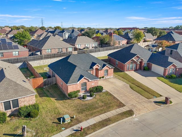 1644 Ridgemar Drive, Grand Prairie, TX 75051