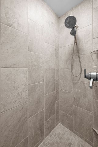 4688 5th Street, East Moline, IL 61244