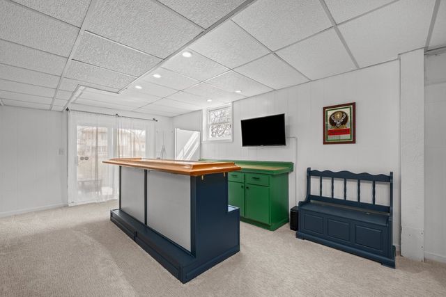 4688 5th Street, East Moline, IL 61244