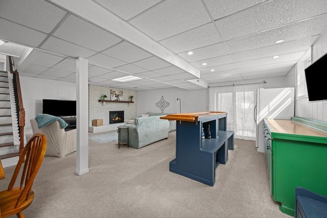 4688 5th Street, East Moline, IL 61244