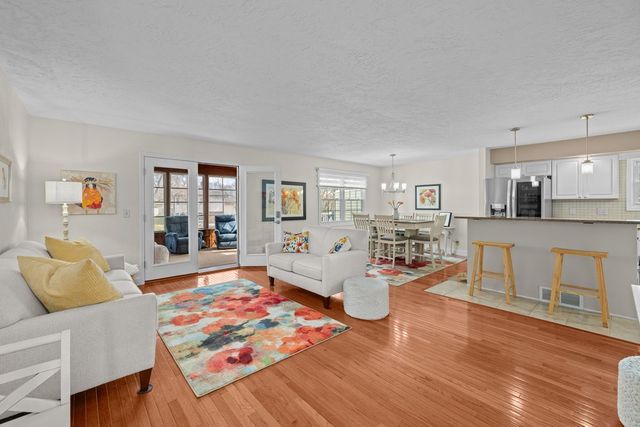 4688 5th Street, East Moline, IL 61244