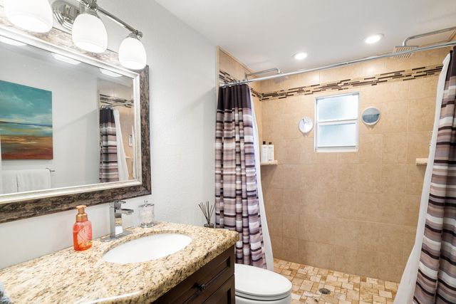 201 Pimilico Lane, Key Largo, FL 33037