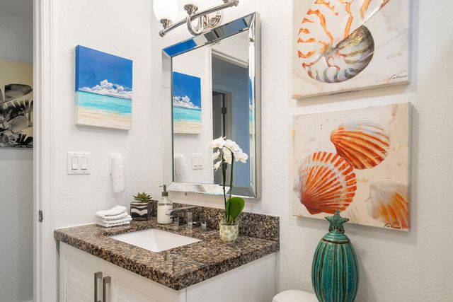 201 Pimilico Lane, Key Largo, FL 33037