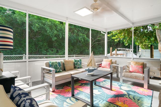 201 Pimilico Lane, Key Largo, FL 33037