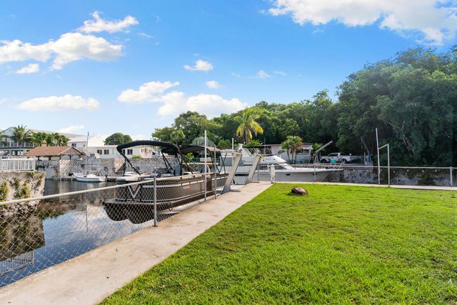 201 Pimilico Lane, Key Largo, FL 33037