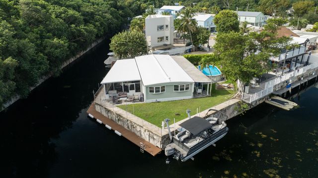 201 Pimilico Lane, Key Largo, FL 33037