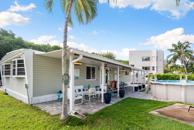 201 Pimilico Lane, Key Largo, FL 33037