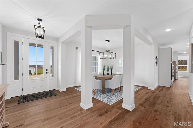 375 Kreder Ridge Circle, St Charles, MO 63304