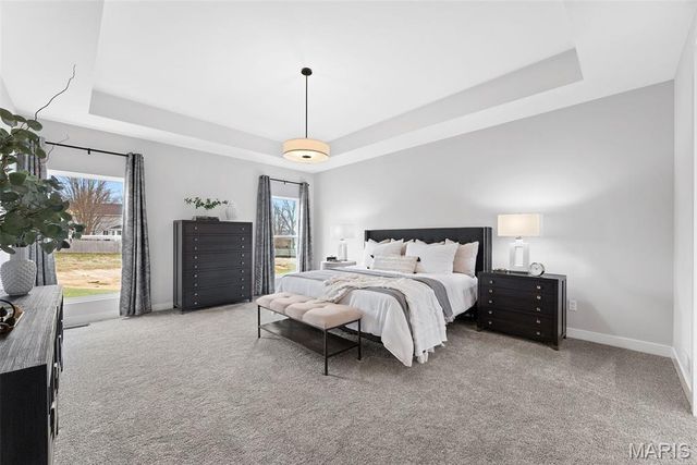 375 Kreder Ridge Circle, St Charles, MO 63304