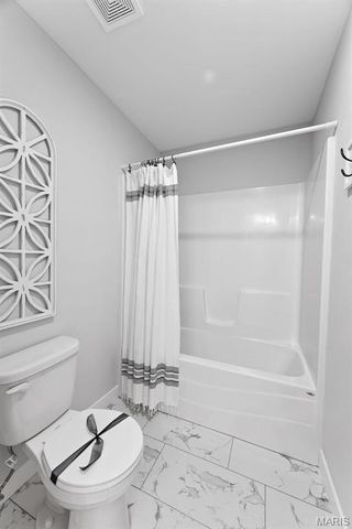 375 Kreder Ridge Circle, St Charles, MO 63304