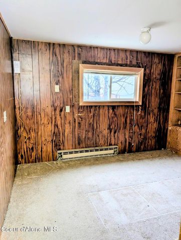 6873 Hill Side Aly, Bonners Ferry, ID 83805