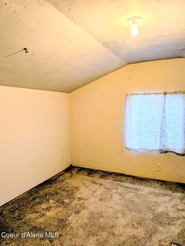 6873 Hill Side Aly, Bonners Ferry, ID 83805