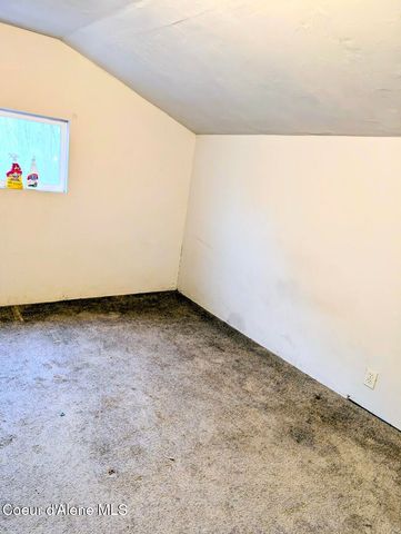 6873 Hill Side Aly, Bonners Ferry, ID 83805