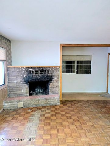 6873 Hill Side Aly, Bonners Ferry, ID 83805