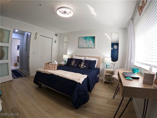 1160 Wildwood Lakes BLVD 304, Naples, FL 34104