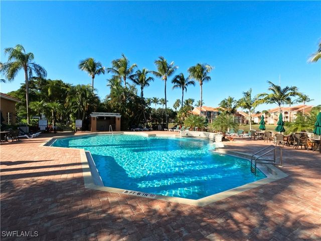 1160 Wildwood Lakes BLVD 304, Naples, FL 34104