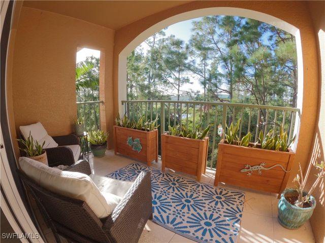1160 Wildwood Lakes BLVD 304, Naples, FL 34104