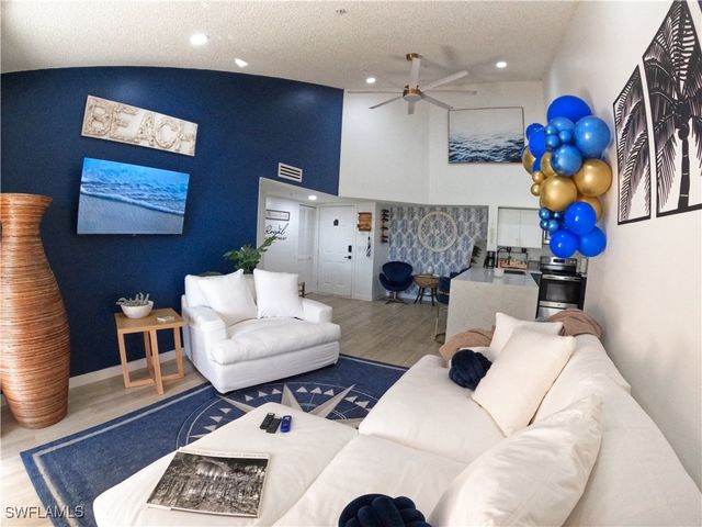 1160 Wildwood Lakes BLVD 304, Naples, FL 34104