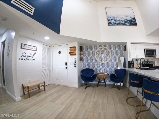 1160 Wildwood Lakes BLVD 304, Naples, FL 34104