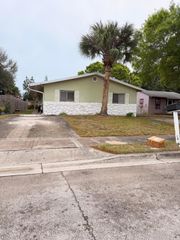 812 N 24th Street, Fort Pierce, FL 34950