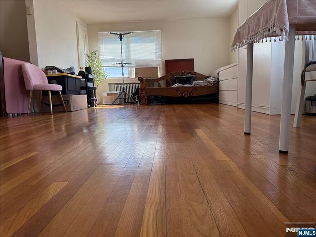 309 Hillside Avenue 6, Palisades Park, NJ 07650