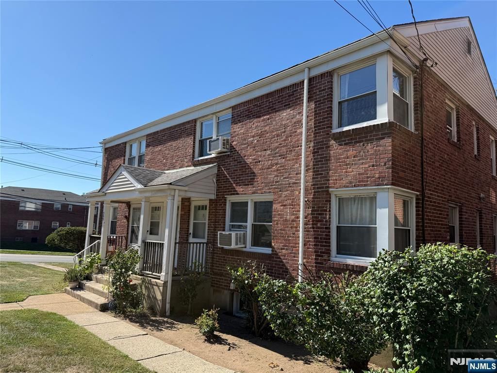 309 Hillside Avenue 6, Palisades Park, NJ 07650
