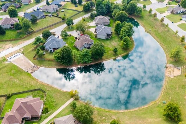 527 Piperpoint, Rogersville, MO 65742