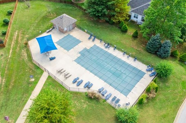527 Piperpoint, Rogersville, MO 65742