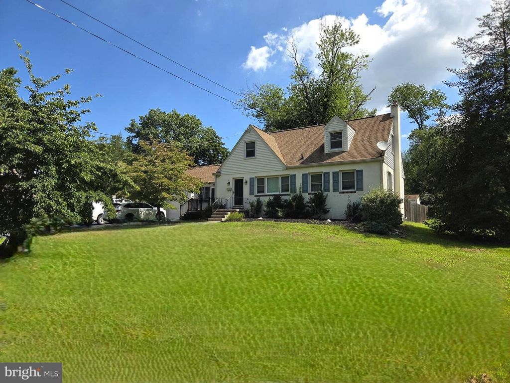 275 GLENWOOD AVE, WOODBURY HEIGHTS, NJ 08097 — exterior